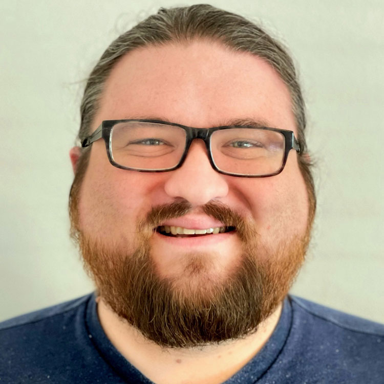 <strong>Jakob</strong>Customer Success Representative<i>Makes the best baked potato you'll ever eat.</i>